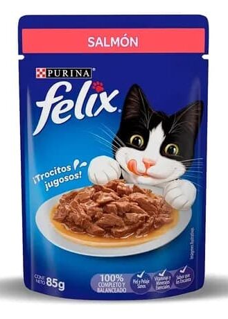 Felix Pouch Gatos Sabor Salmón 85gr